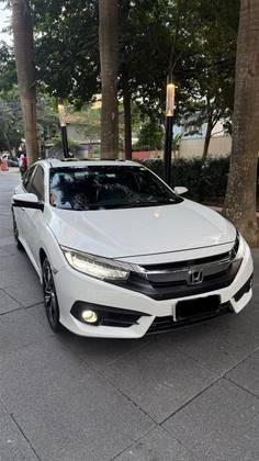 HONDA CIVIC 1.5 16V TURBO GASOLINA TOURING 4P CVT
